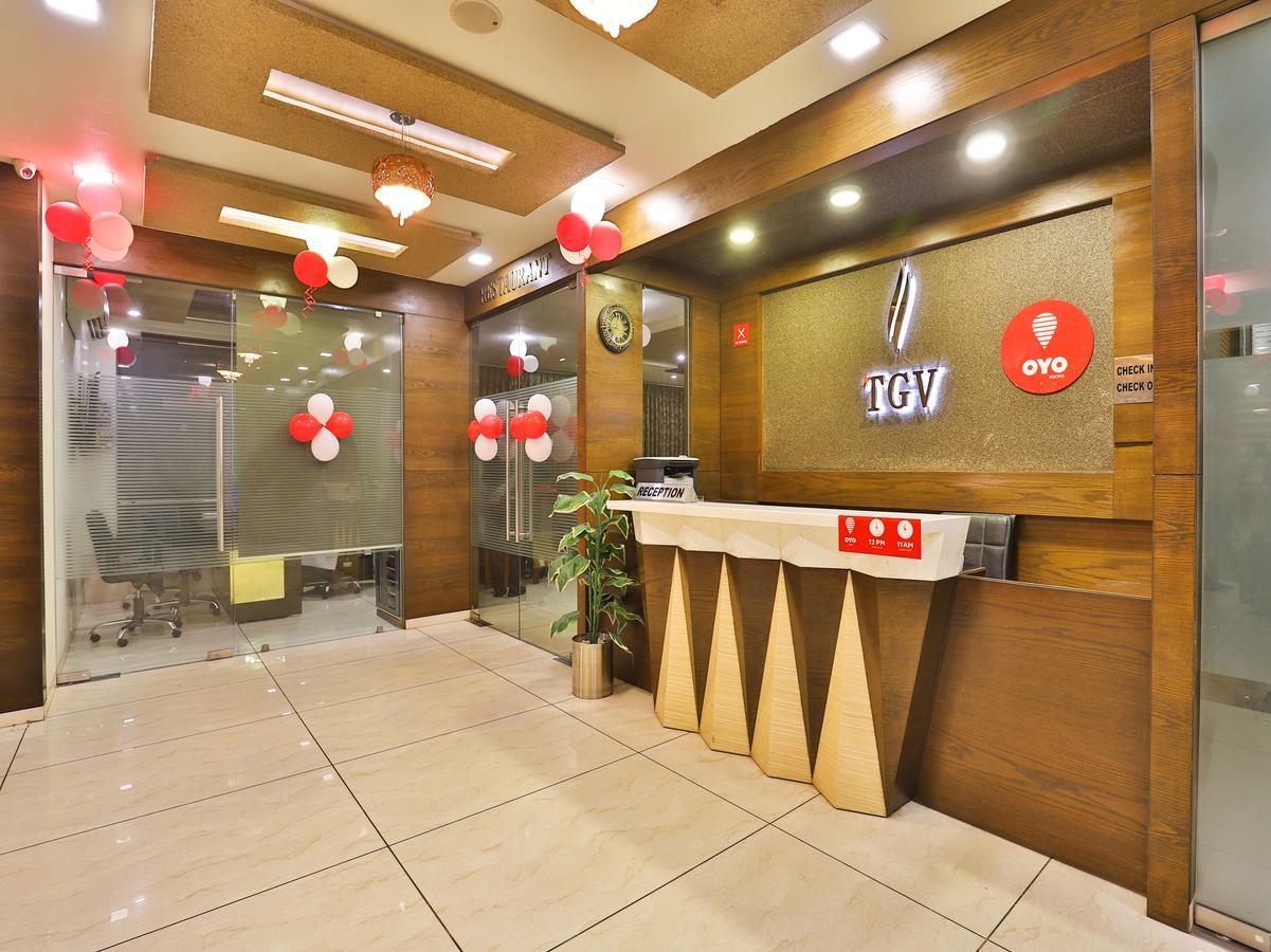 Oyo 13253 The Grand Vinayak Hotel Ахмедабад Екстер'єр фото